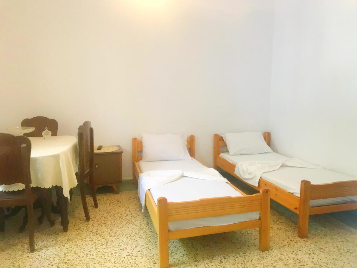Katerina Beach Rooms Ándros Екстериор снимка